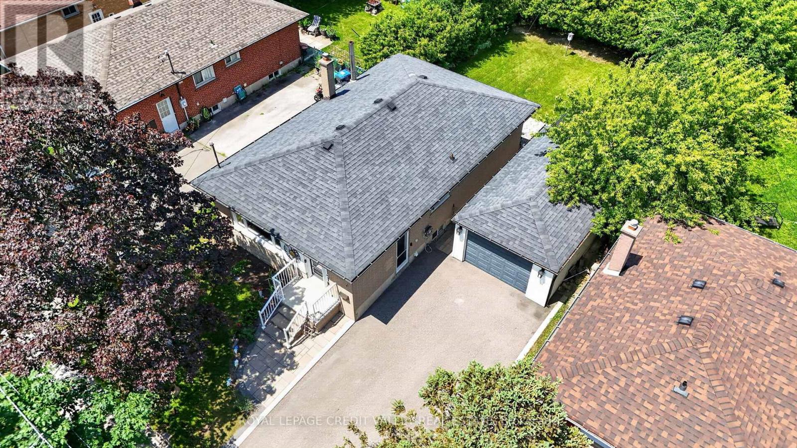 80 CORNWALL ROAD - 38