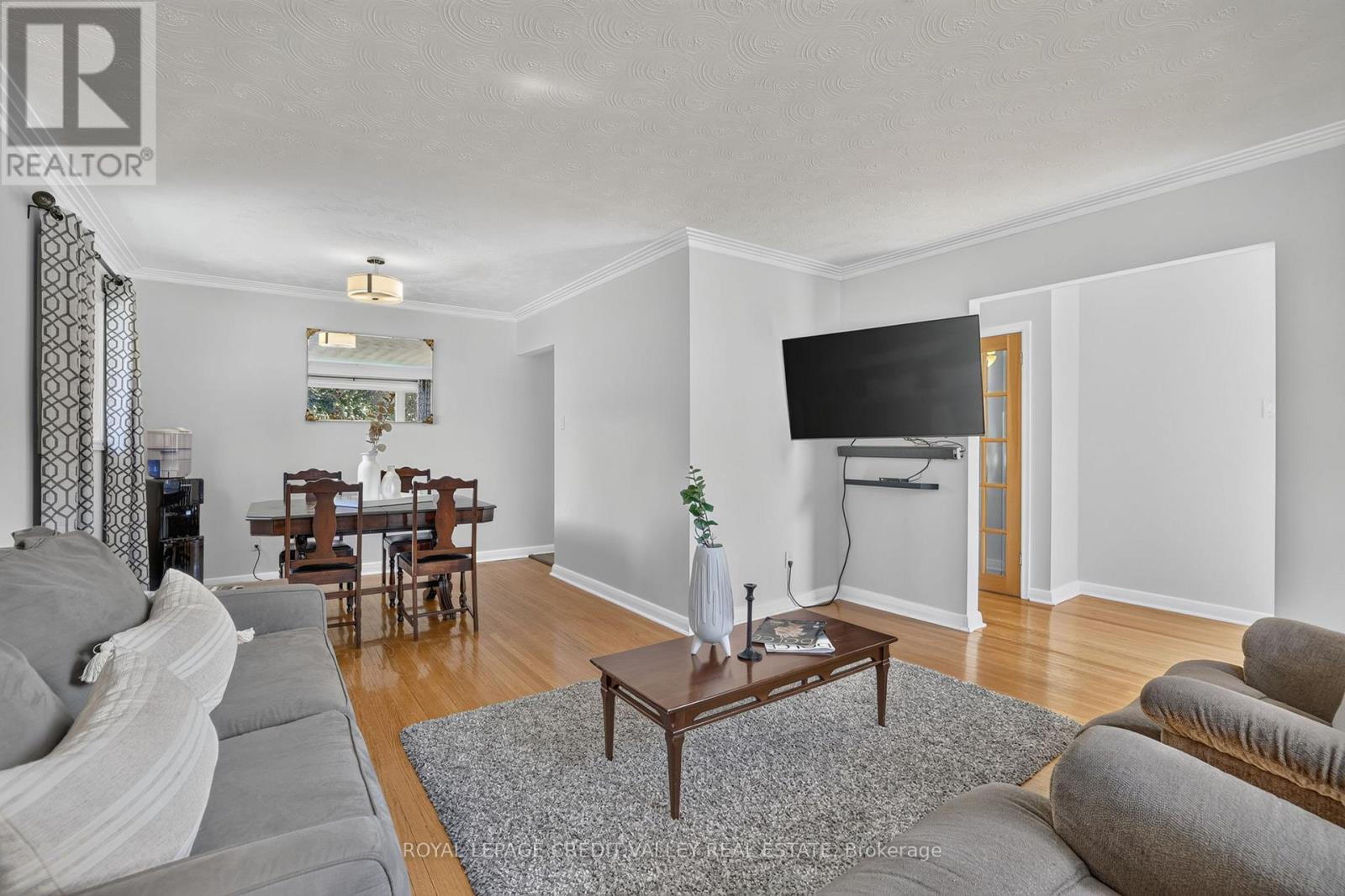 80 CORNWALL ROAD - 8
