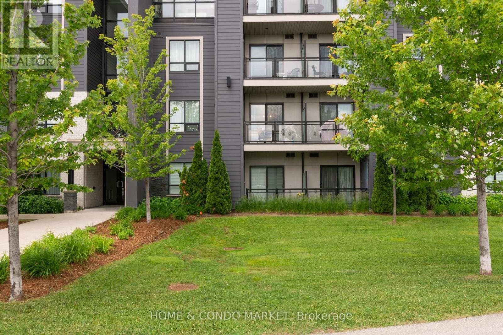 #130 3170 ERIN MILLS PARKWAY - 23