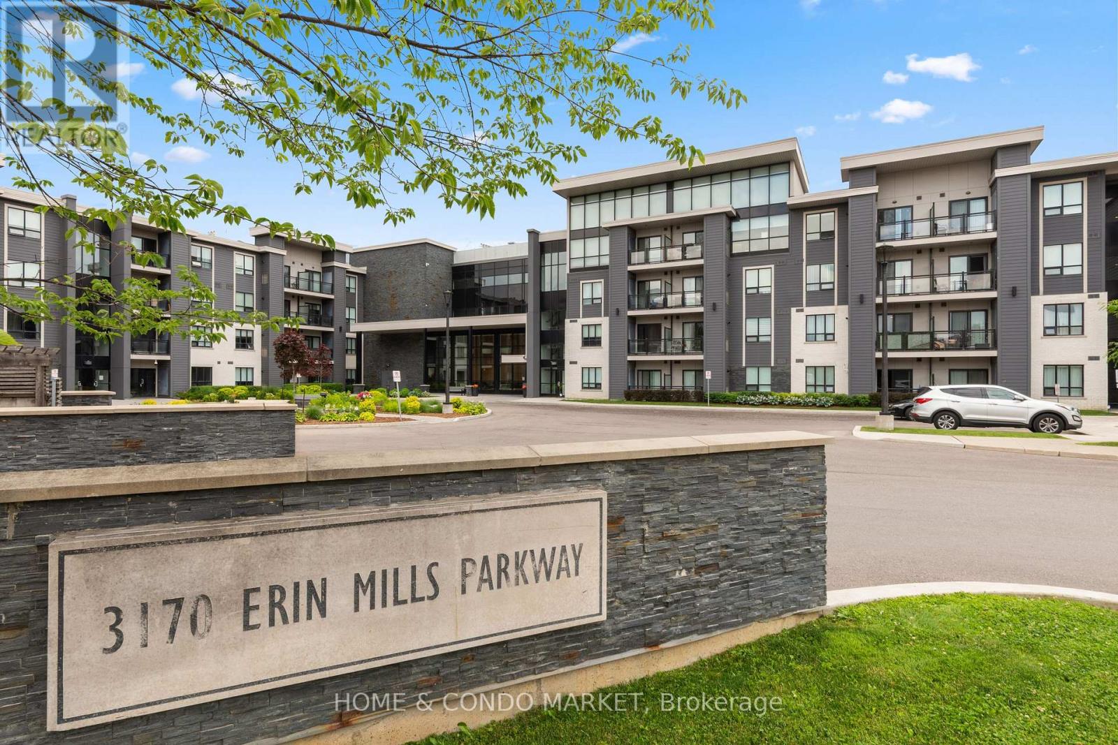 #130 3170 ERIN MILLS PARKWAY - 28
