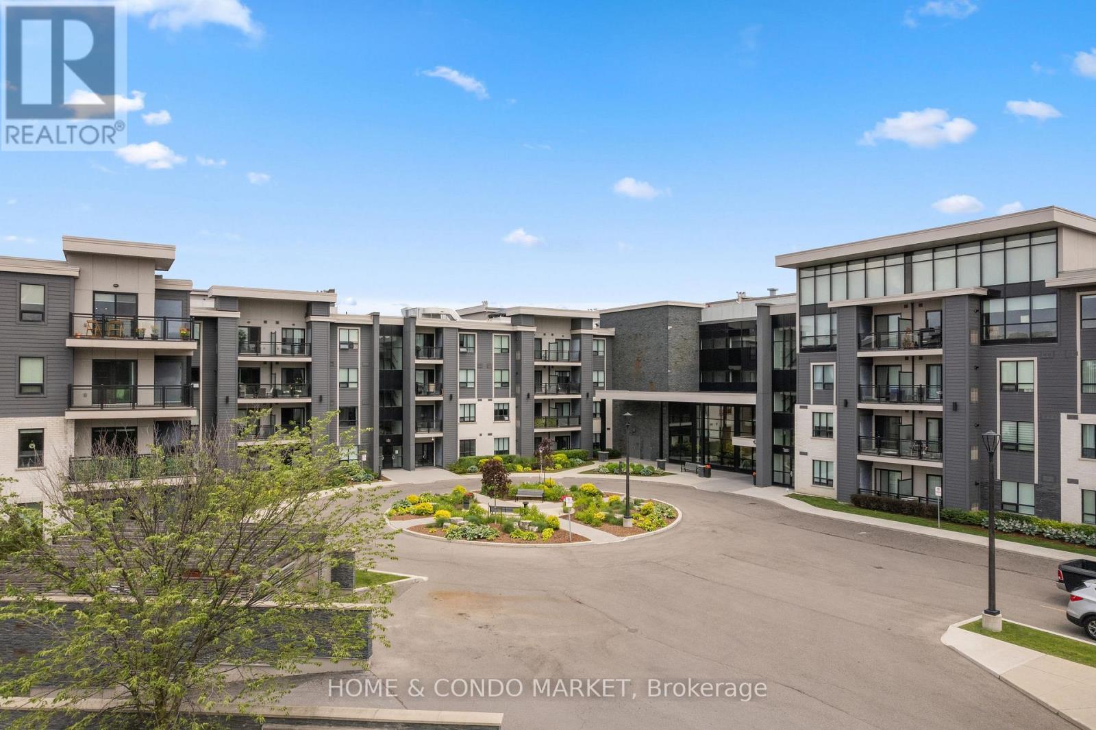 #130 3170 ERIN MILLS PARKWAY - 29