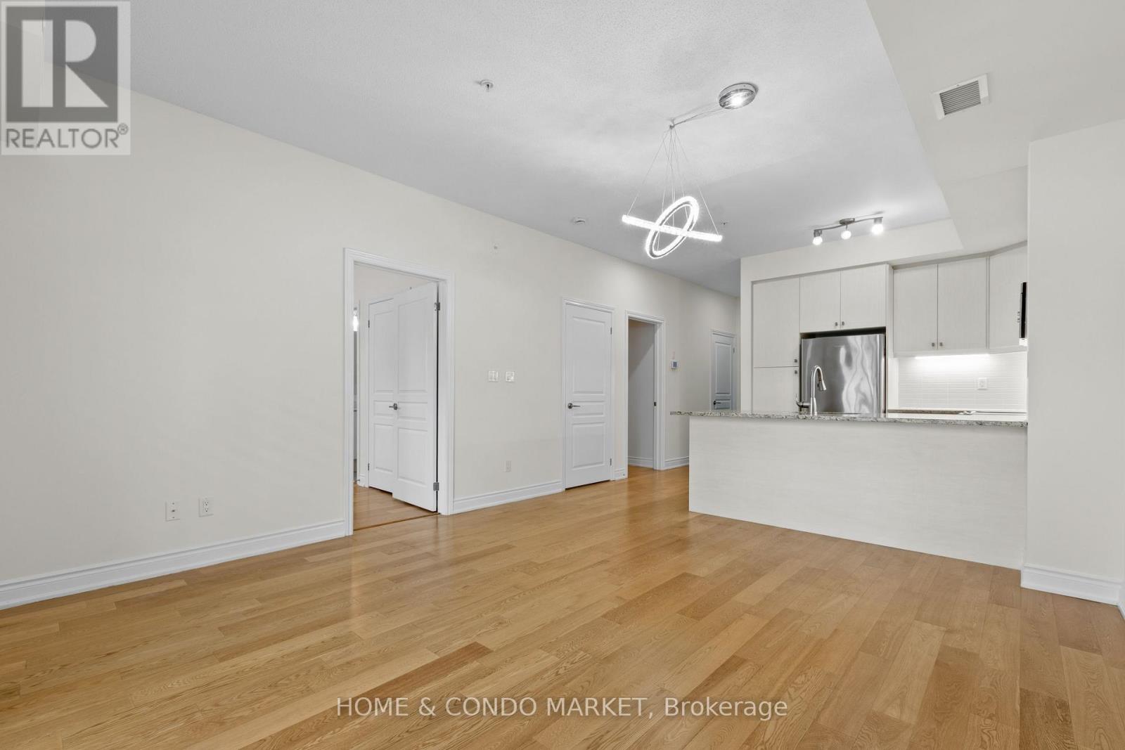 #130 3170 ERIN MILLS PARKWAY - 8