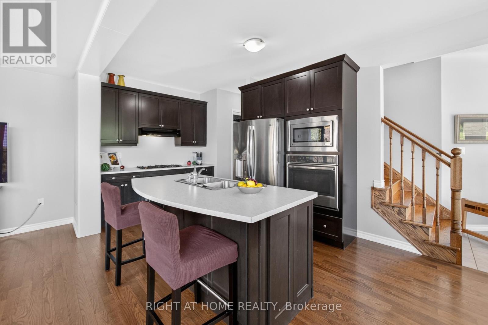 615 HEPBURN ROAD - 16