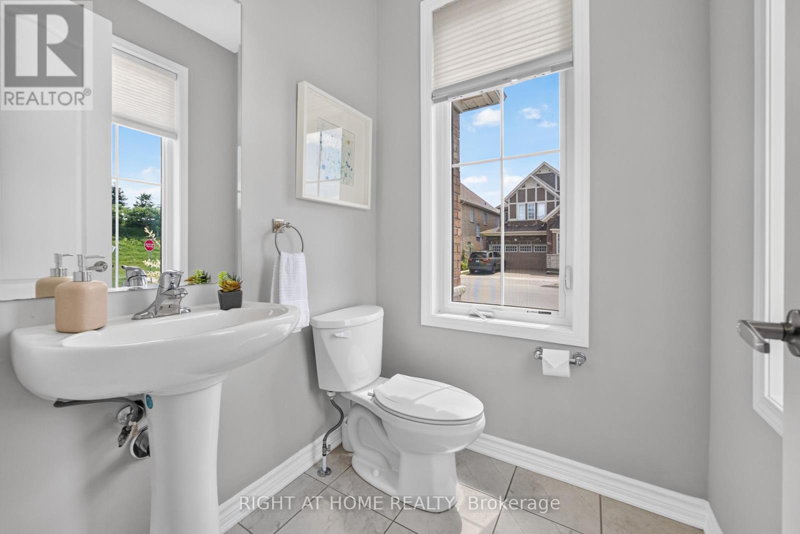 615 HEPBURN ROAD - 9
