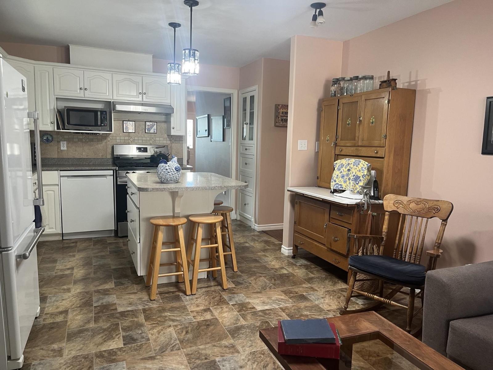 18 46485 AIRPORT ROAD, Chilliwack Proper South, Chilliwack