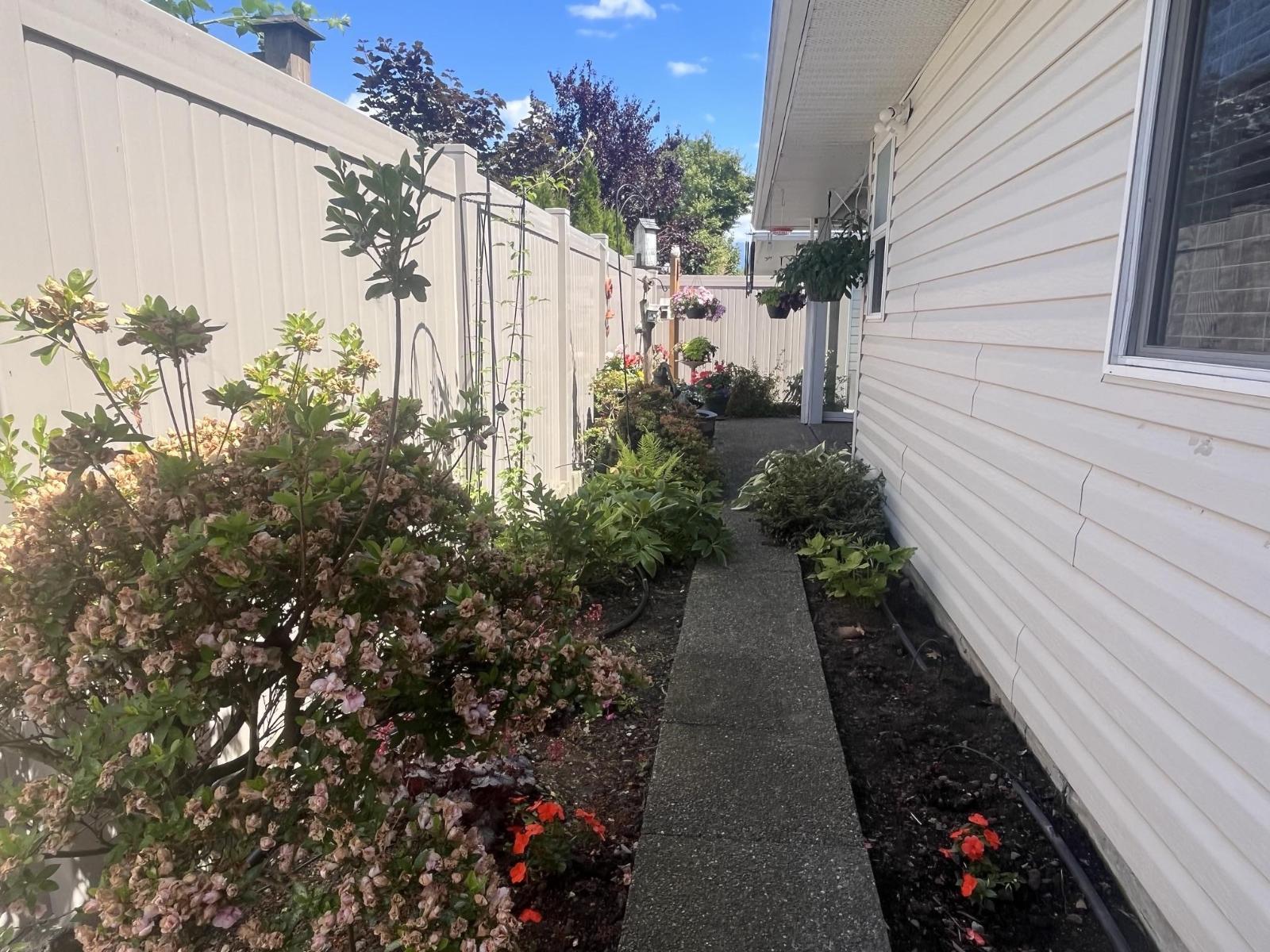 18 46485 AIRPORT ROAD, Chilliwack Proper South, Chilliwack
