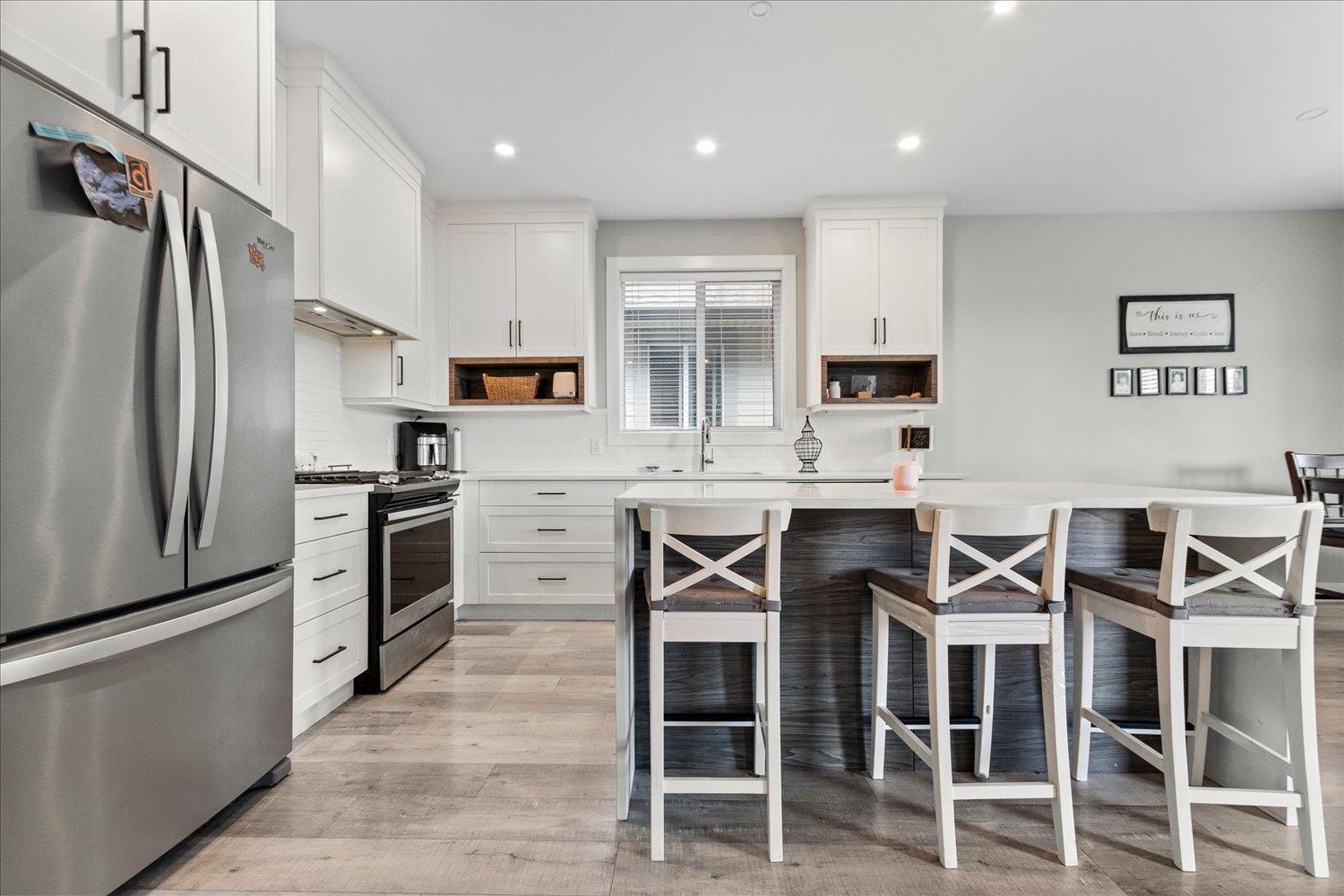 46302 RIVERSIDE DRIVE, Chilliwack Proper East, Chilliwack