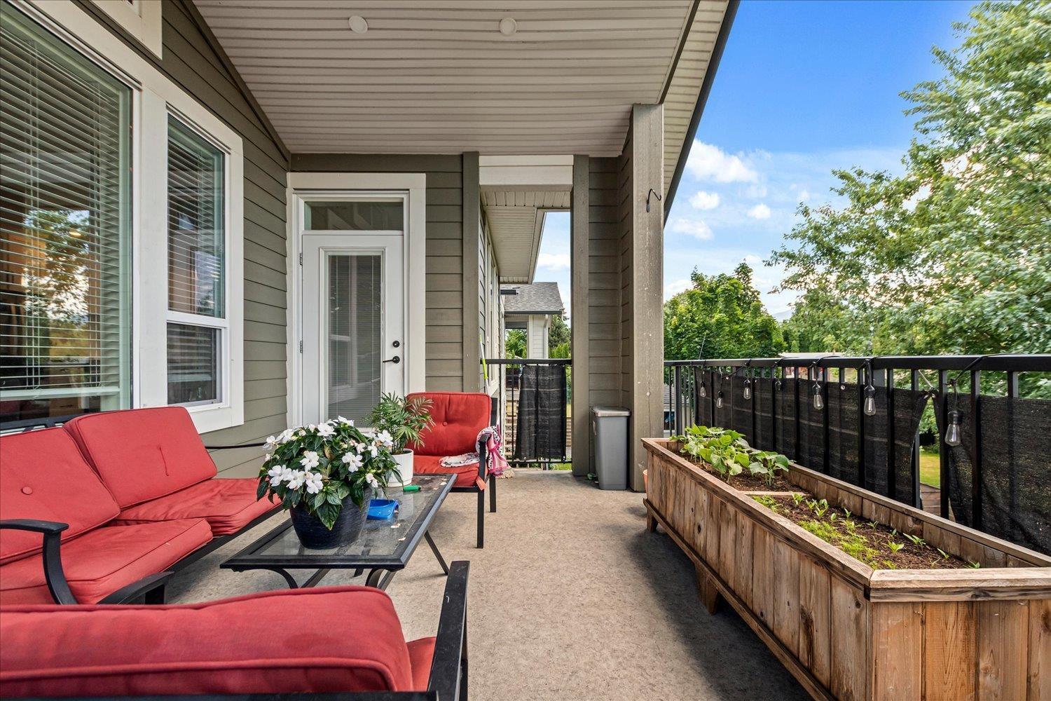 46302 RIVERSIDE DRIVE, Chilliwack Proper East, Chilliwack