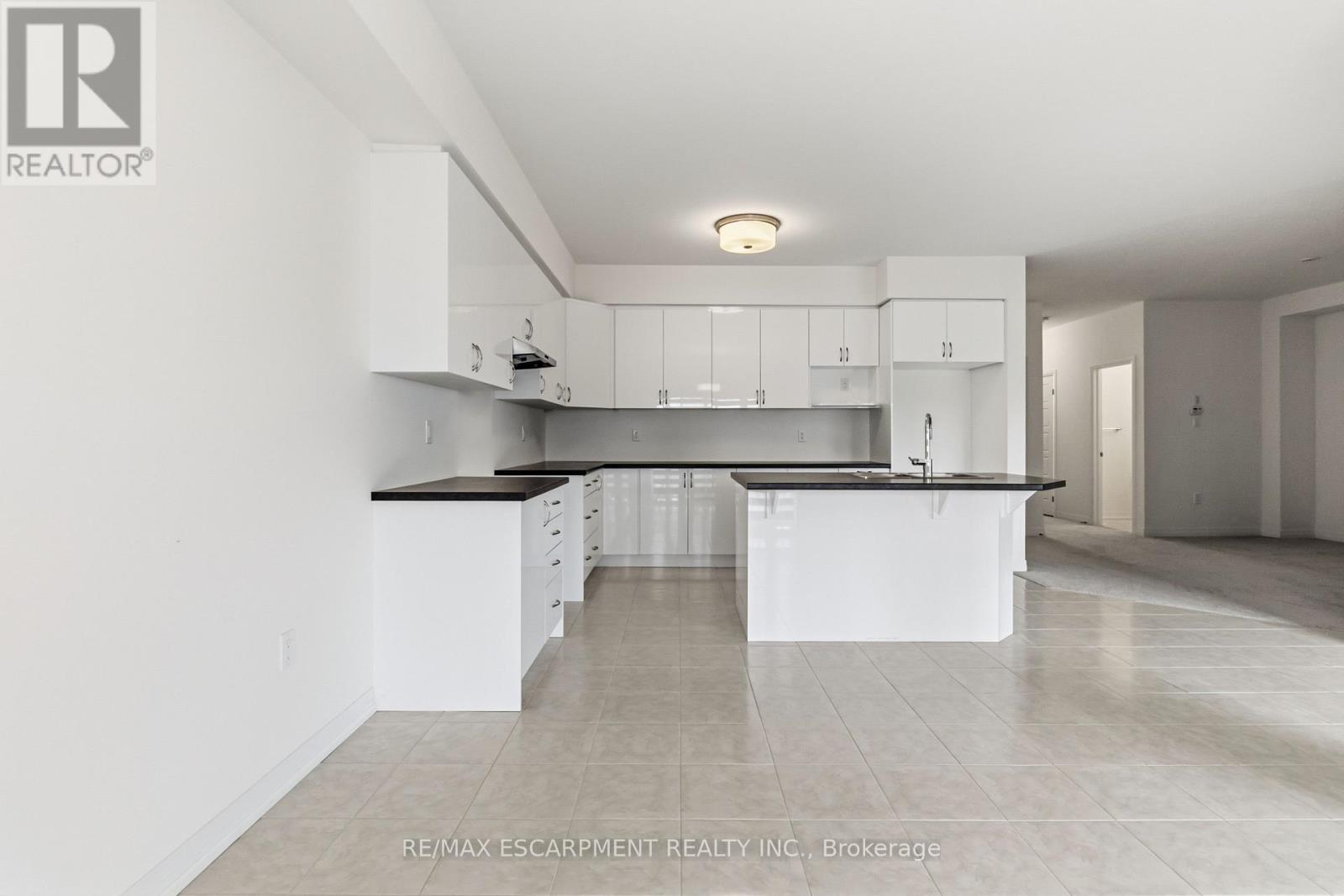 126 HITCHMAN STREET - 12