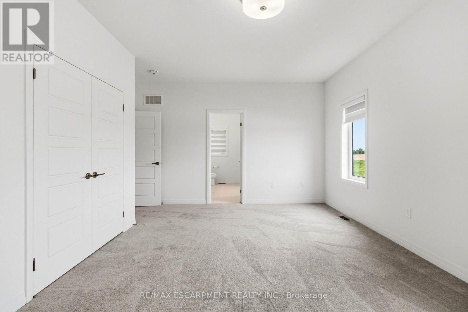 126 HITCHMAN STREET - 21