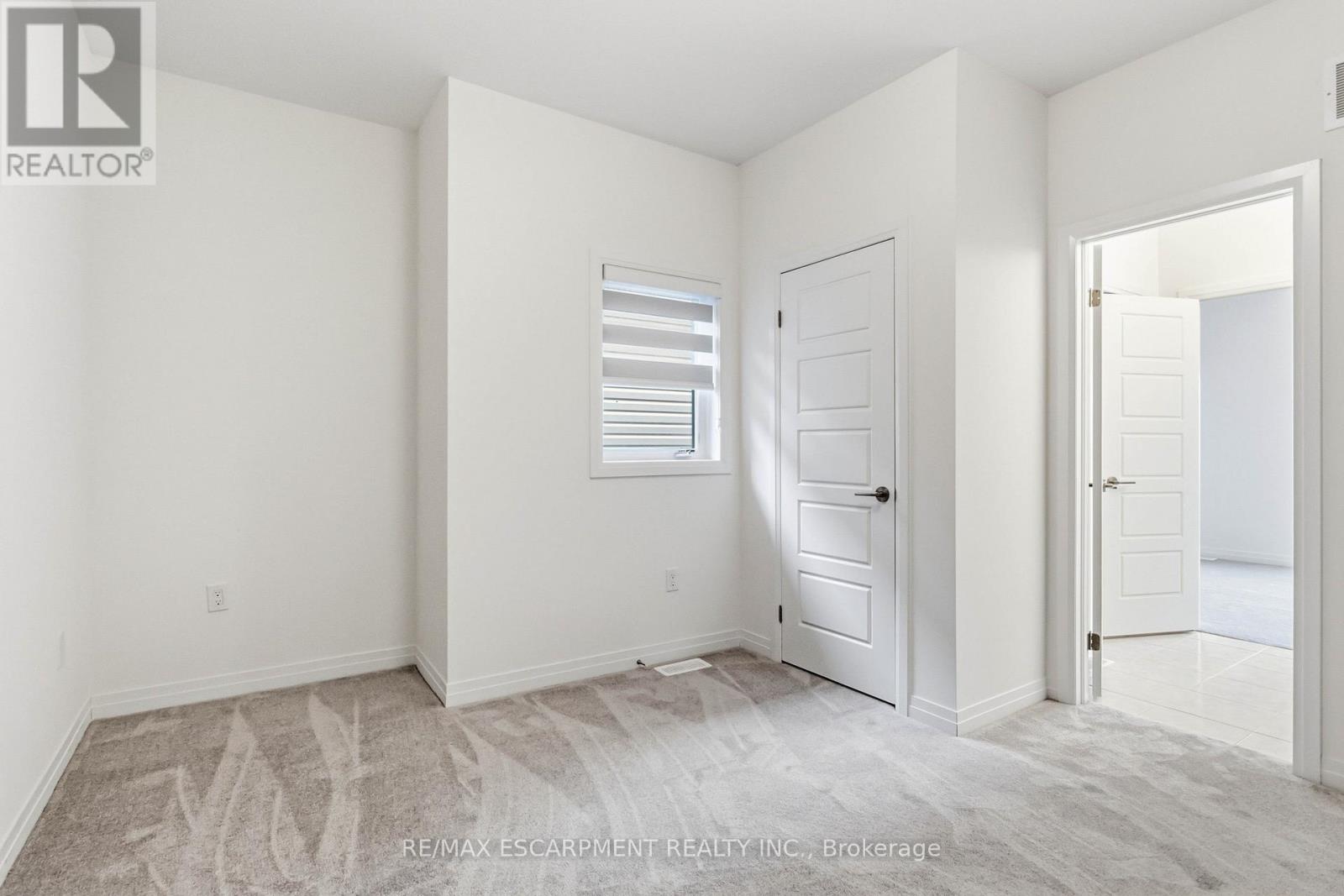 126 HITCHMAN STREET - 26