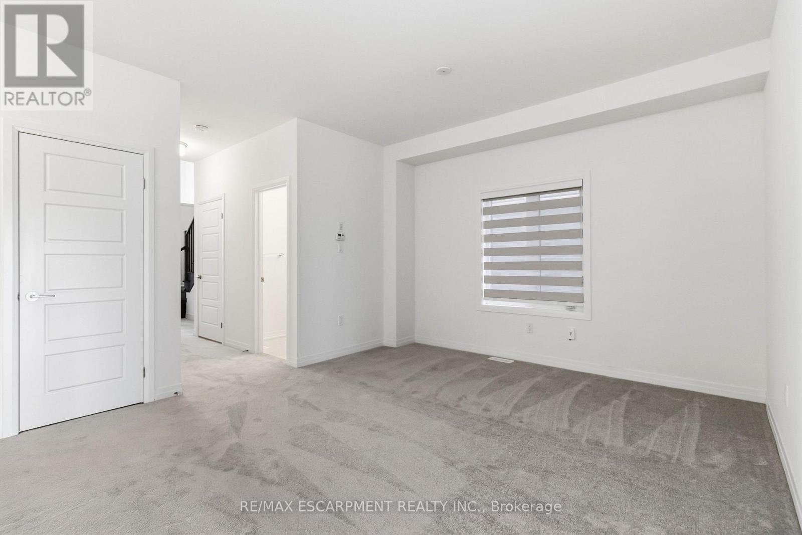 126 HITCHMAN STREET - 6