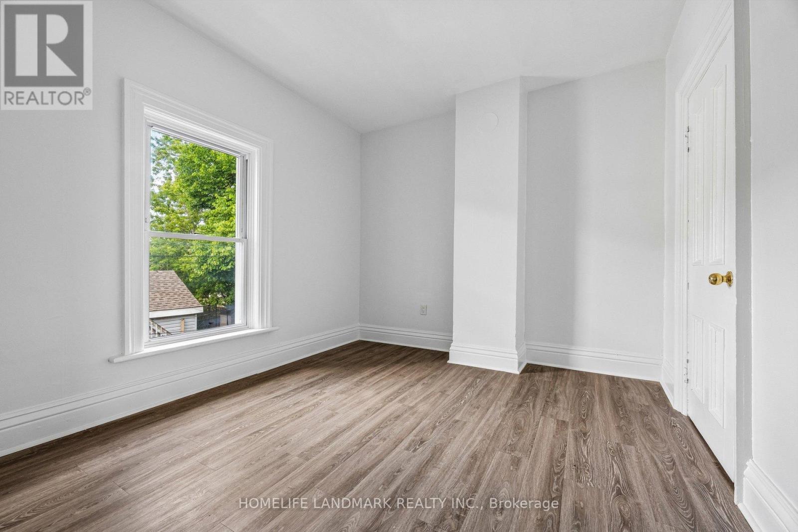 737 WATER STREET - 18