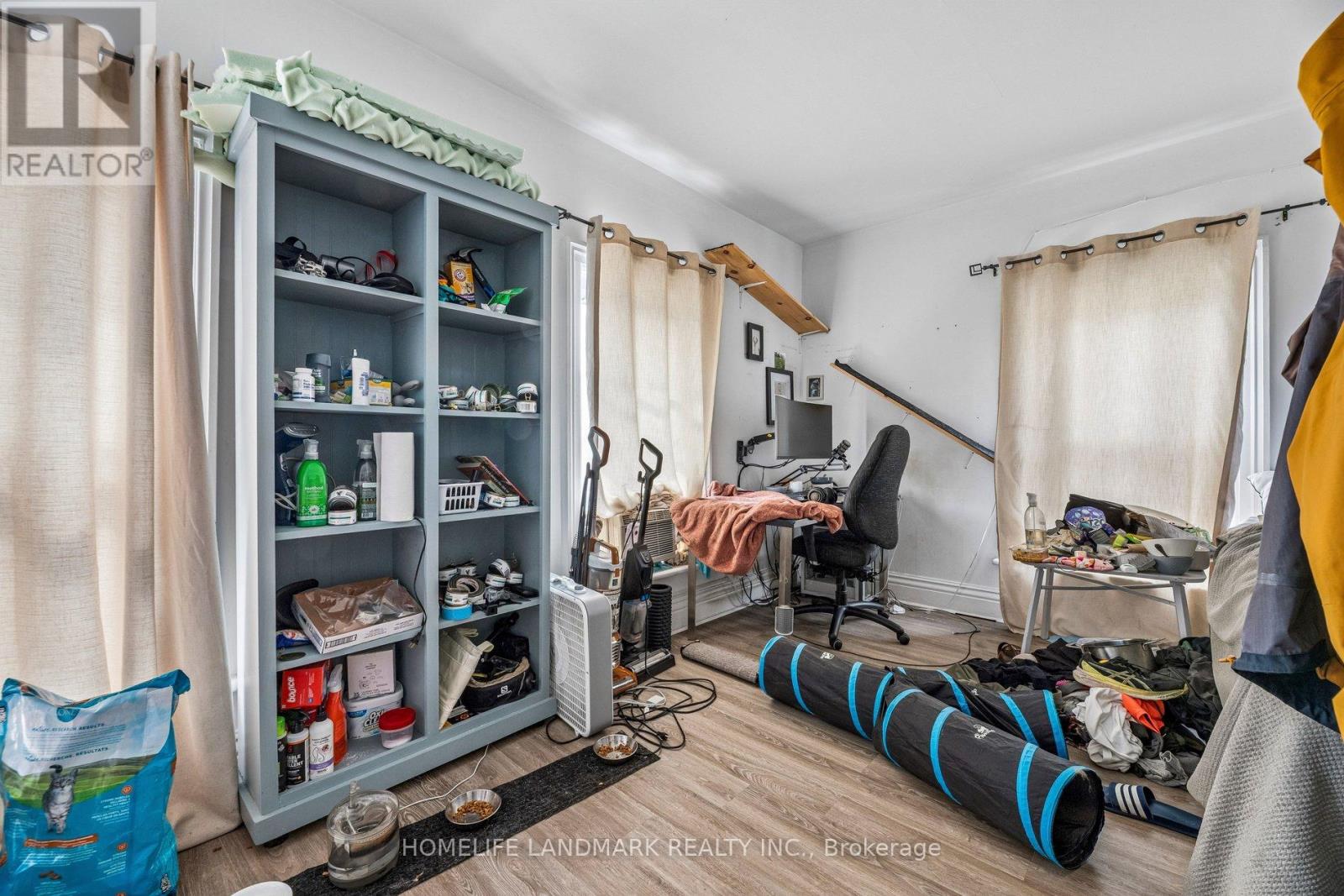 737 WATER STREET - 21