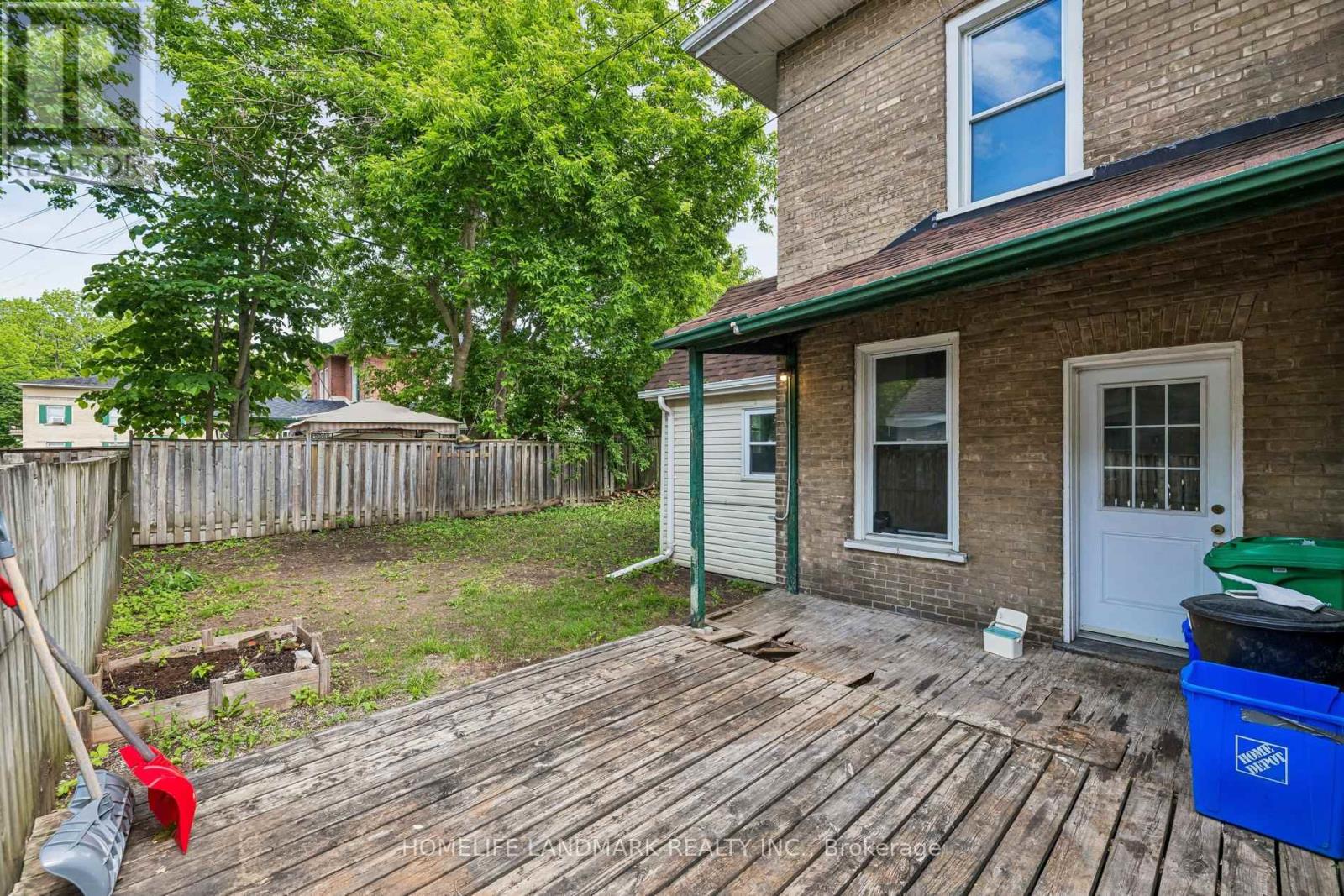 737 WATER STREET - 22