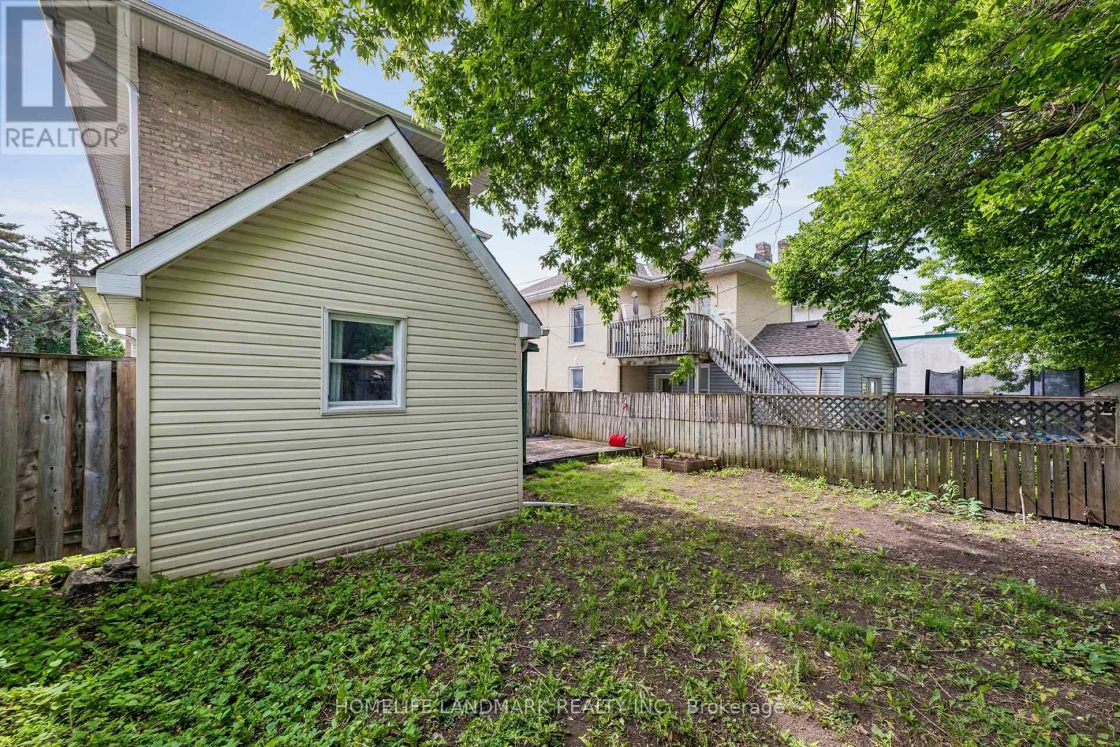 737 WATER STREET - 26