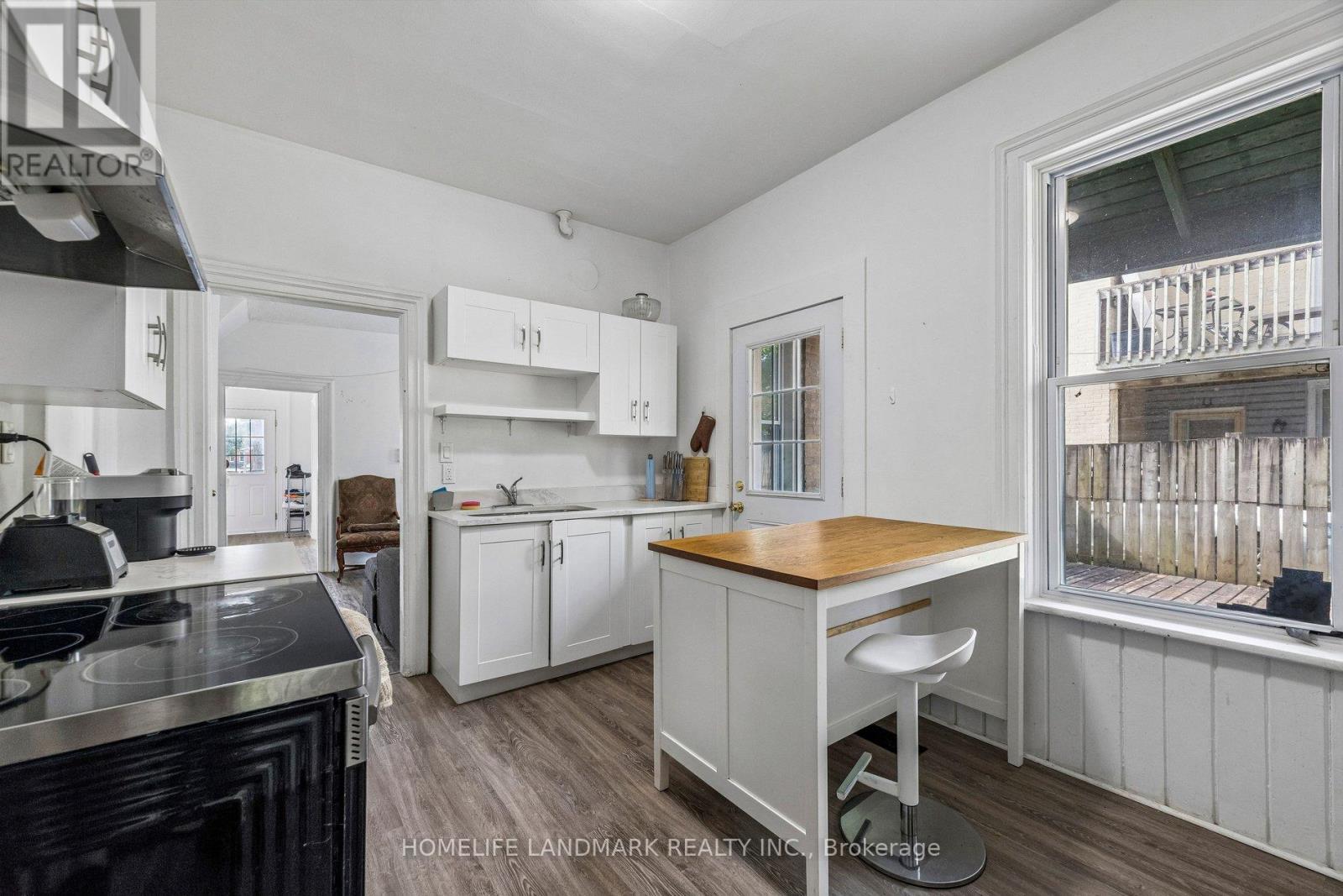 737 WATER STREET - 9
