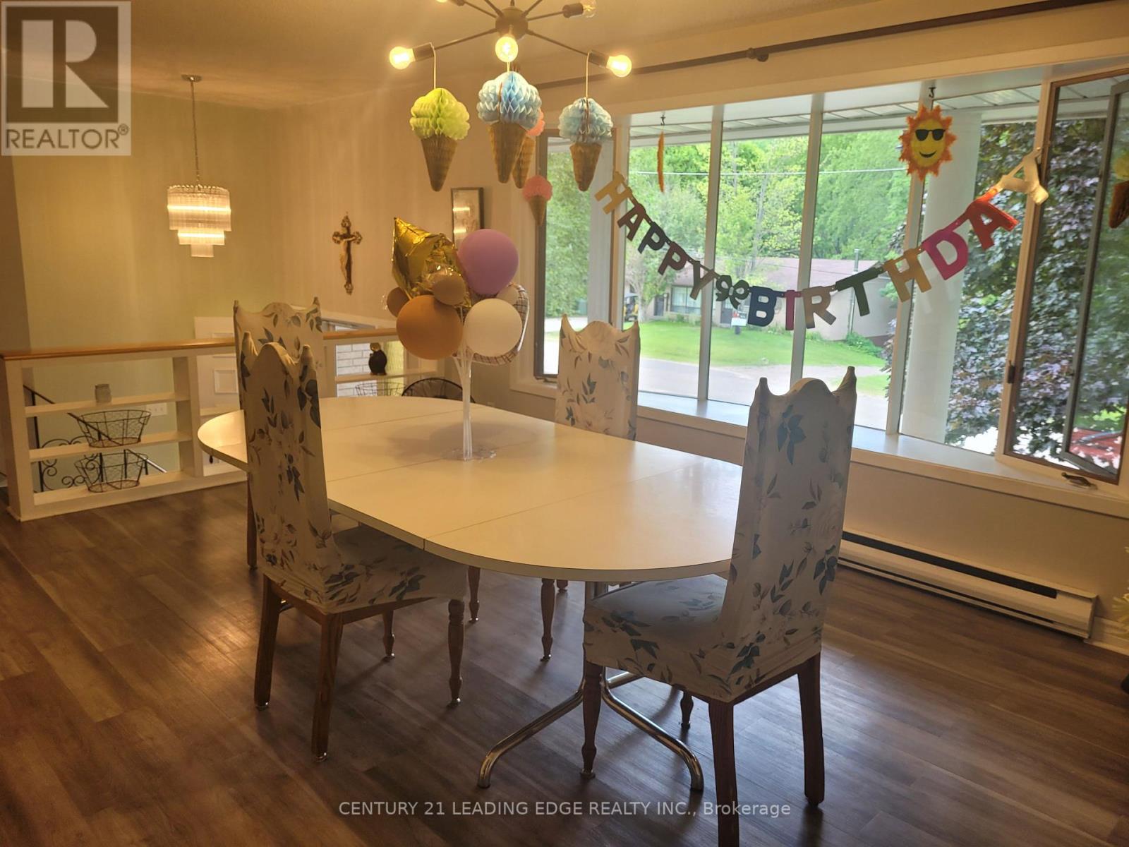 19 FOREST HILL ROAD - 12