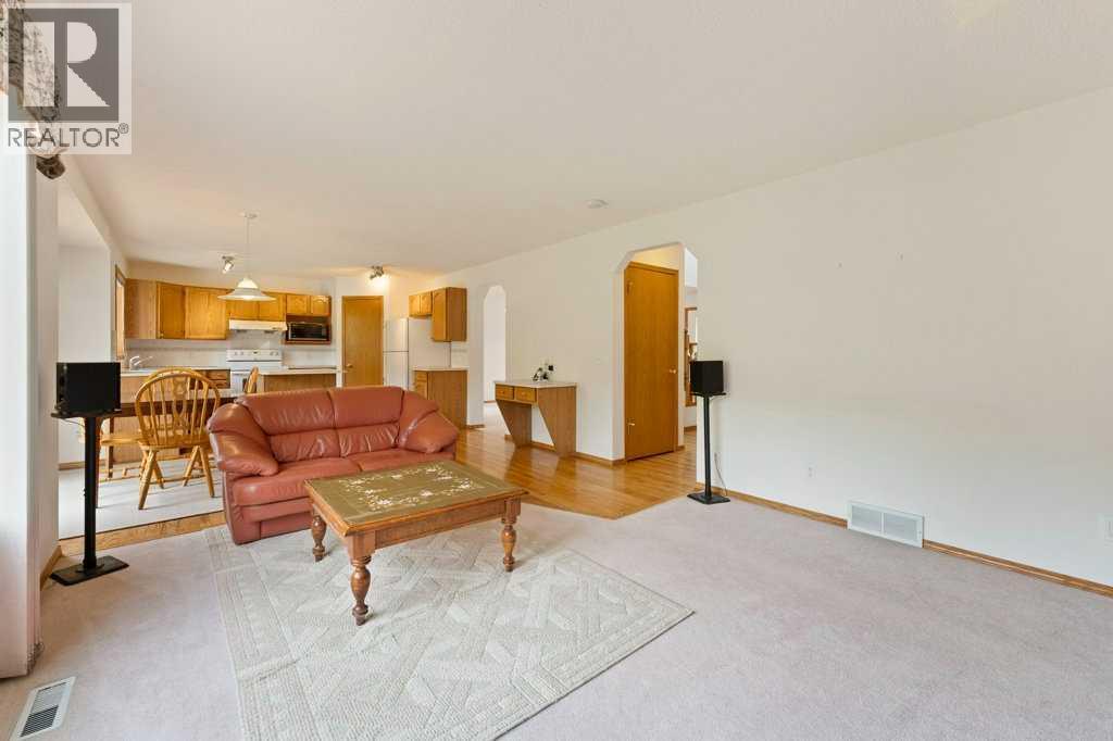 62 Edgebrook Heights NW — photo 16