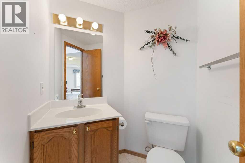 Main Floor Bathroom