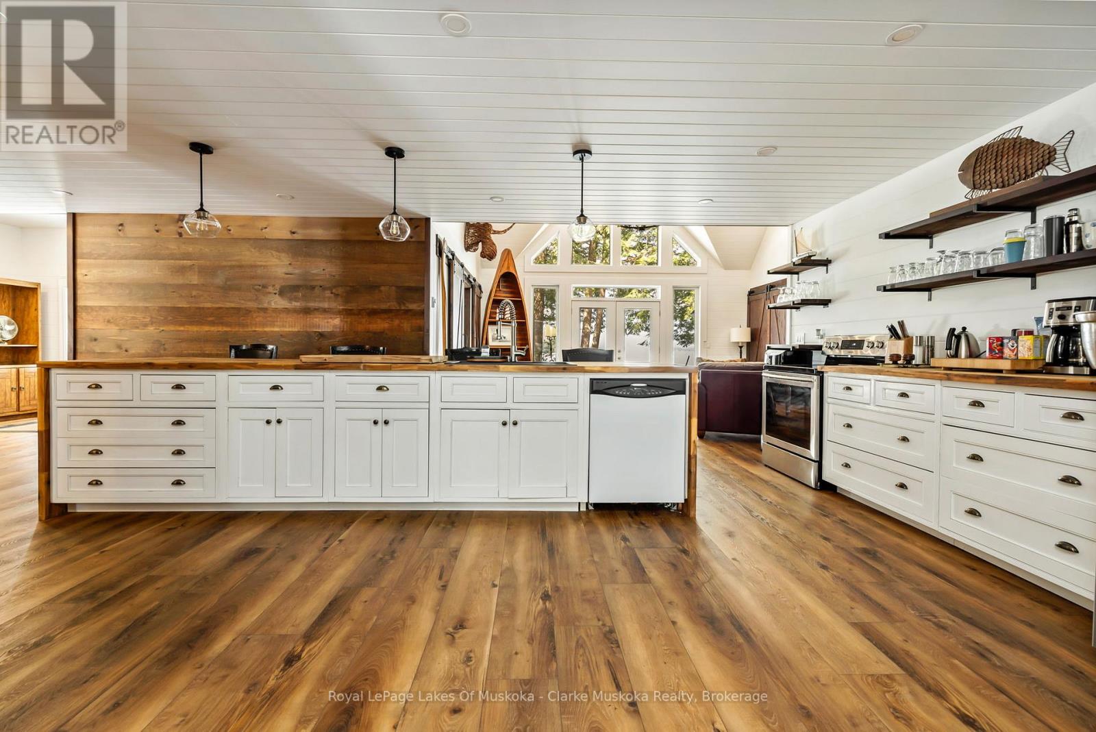 1118 SHAMROCK ROAD - Image 41