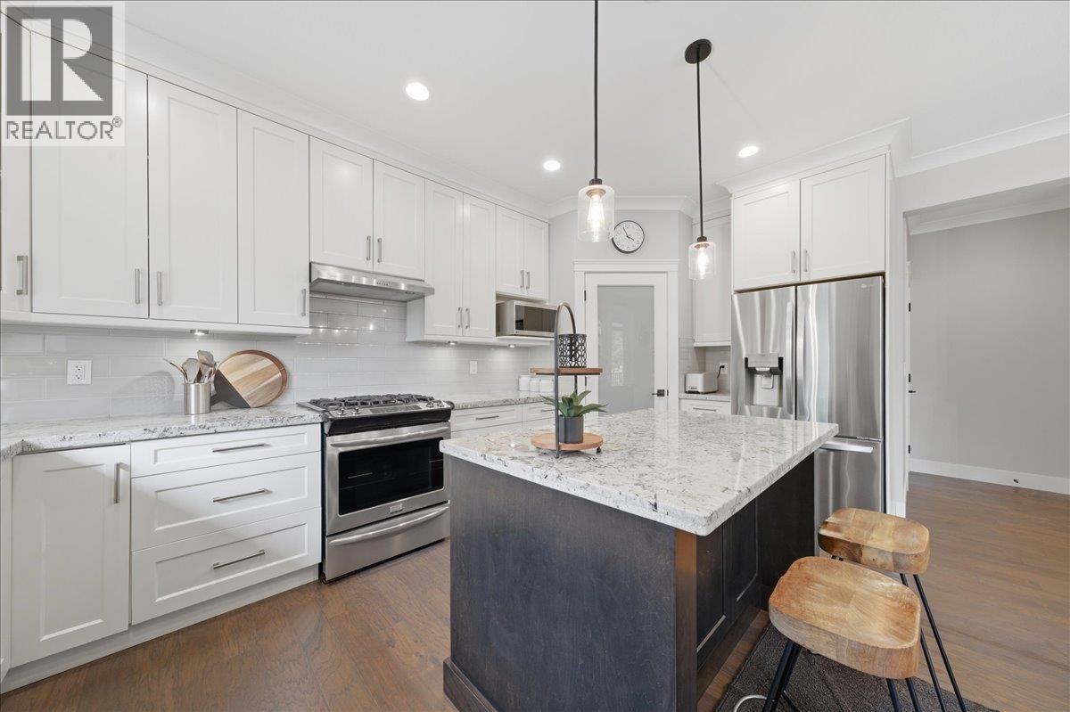 24766 100A AVENUE, Maple Ridge