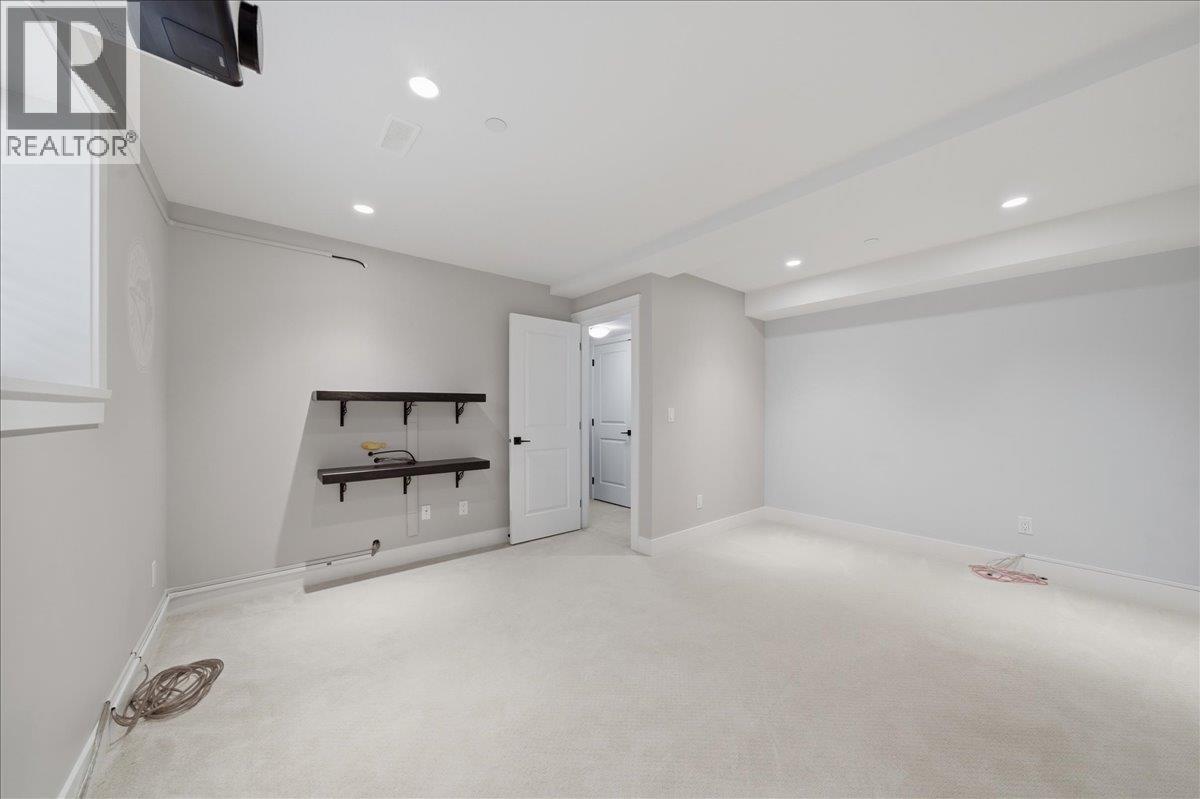 24766 100A AVENUE, Maple Ridge