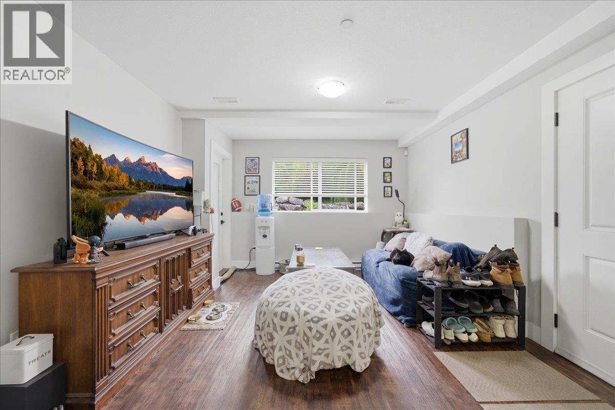 24766 100A AVENUE, Maple Ridge