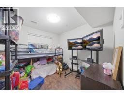 24766 100a Avenue, Maple Ridge, BC V2W0H1 Photo 38