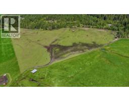 33 Lang Road, Cherryville, BC V0E2G3 Photo 13