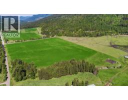 33 Lang Road, Cherryville, BC V0E2G3 Photo 24