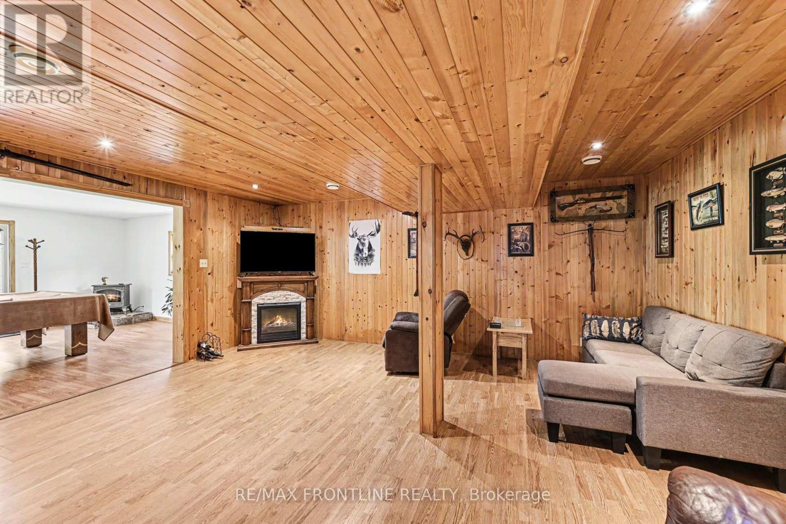 954 SHERIDAN RAPIDS ROAD - 15