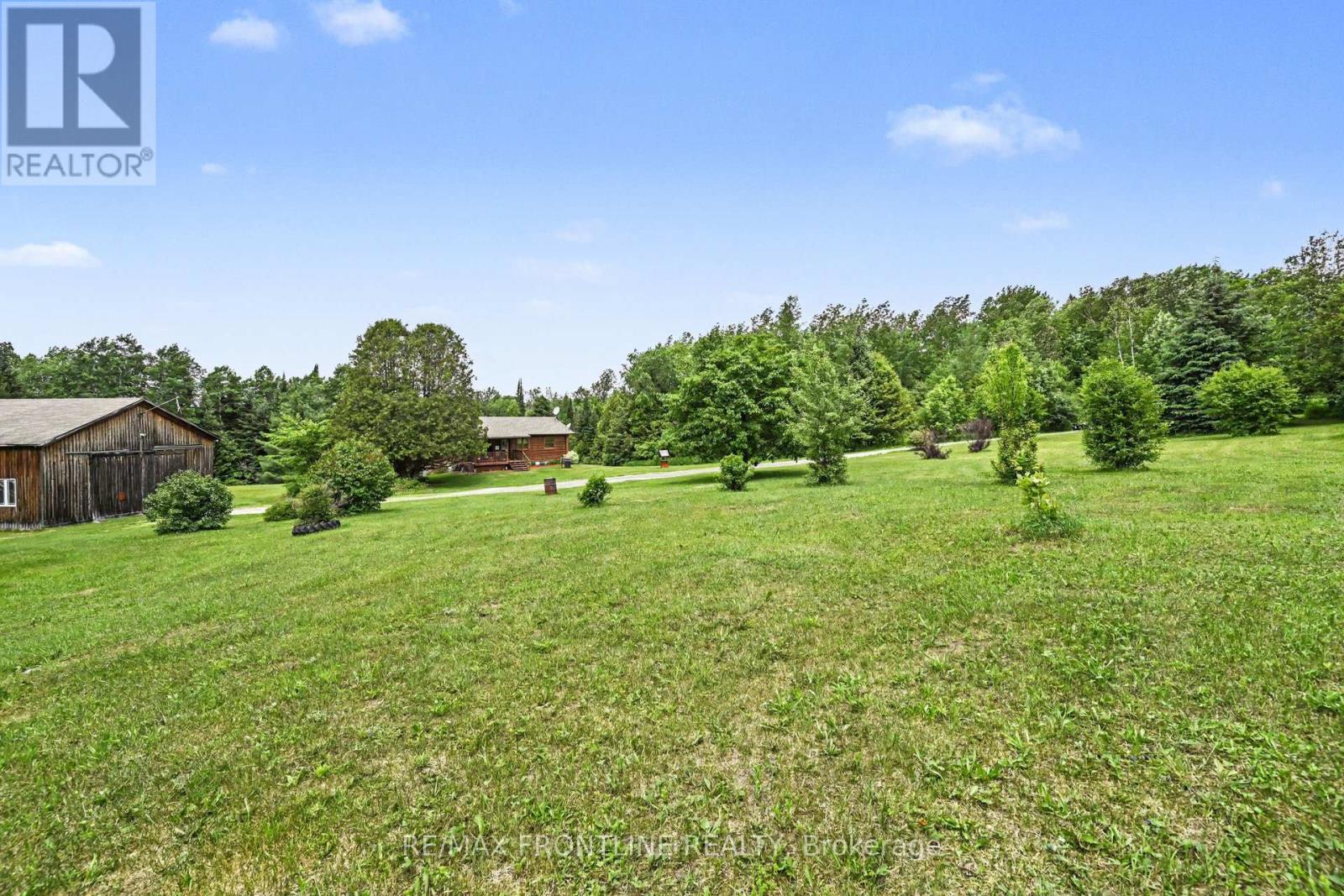 954 SHERIDAN RAPIDS ROAD - 27