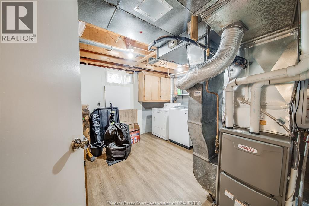 5210 QUEEN ELIZABETH DRIVE - 29