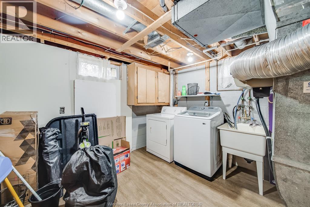 5210 QUEEN ELIZABETH DRIVE - 30