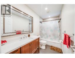 5210 Queen Elizabeth Drive, Windsor, ON N8T1N3 Photo 19