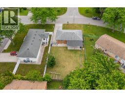 5210 Queen Elizabeth Drive, Windsor, ON N8T1N3 Photo 38