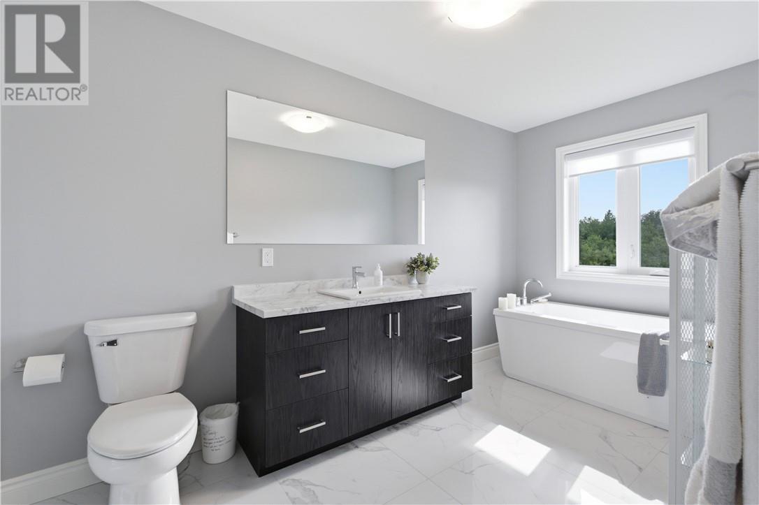 90 Landreville Drive - Image 14