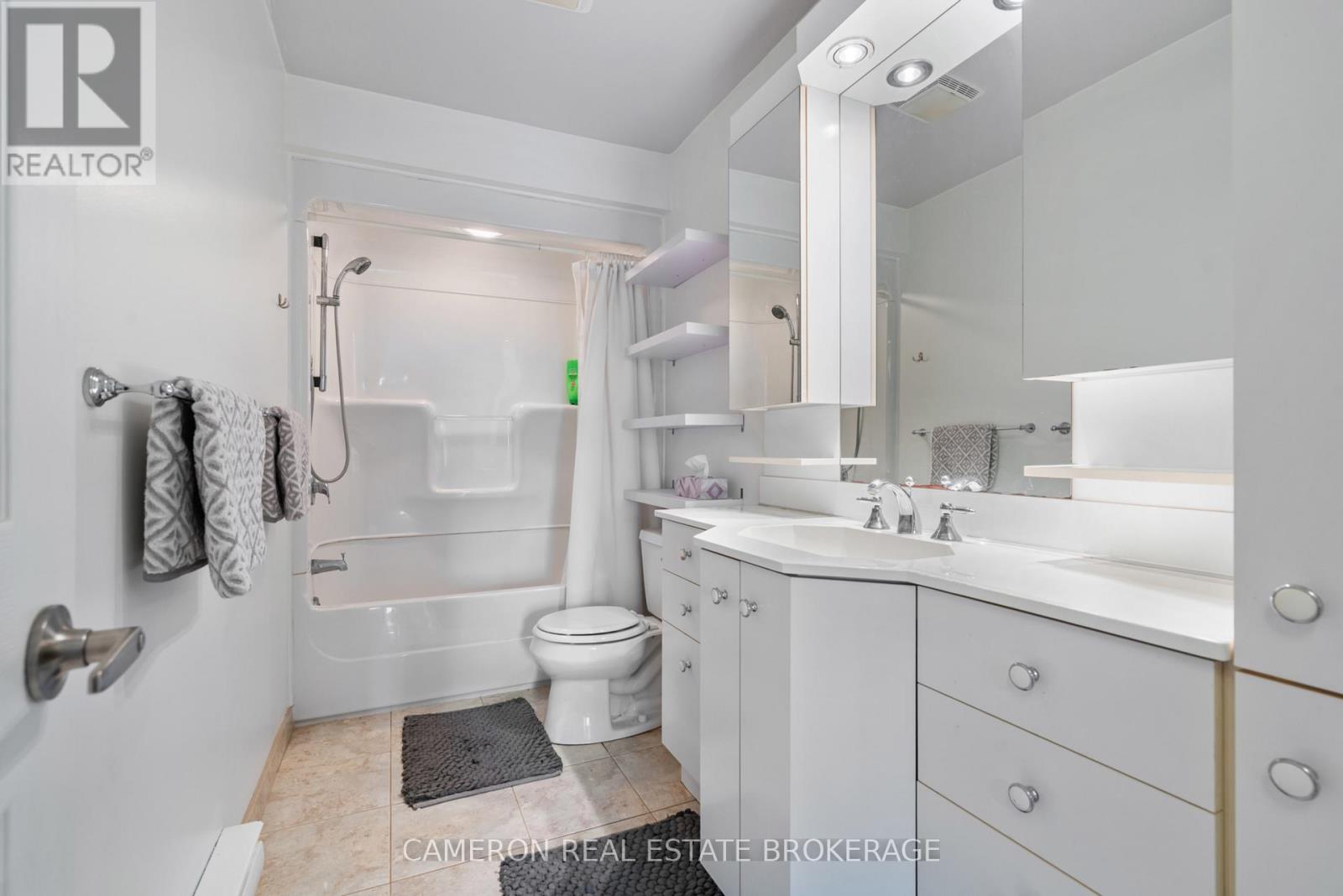 5003 CHAPEL ROAD - 16