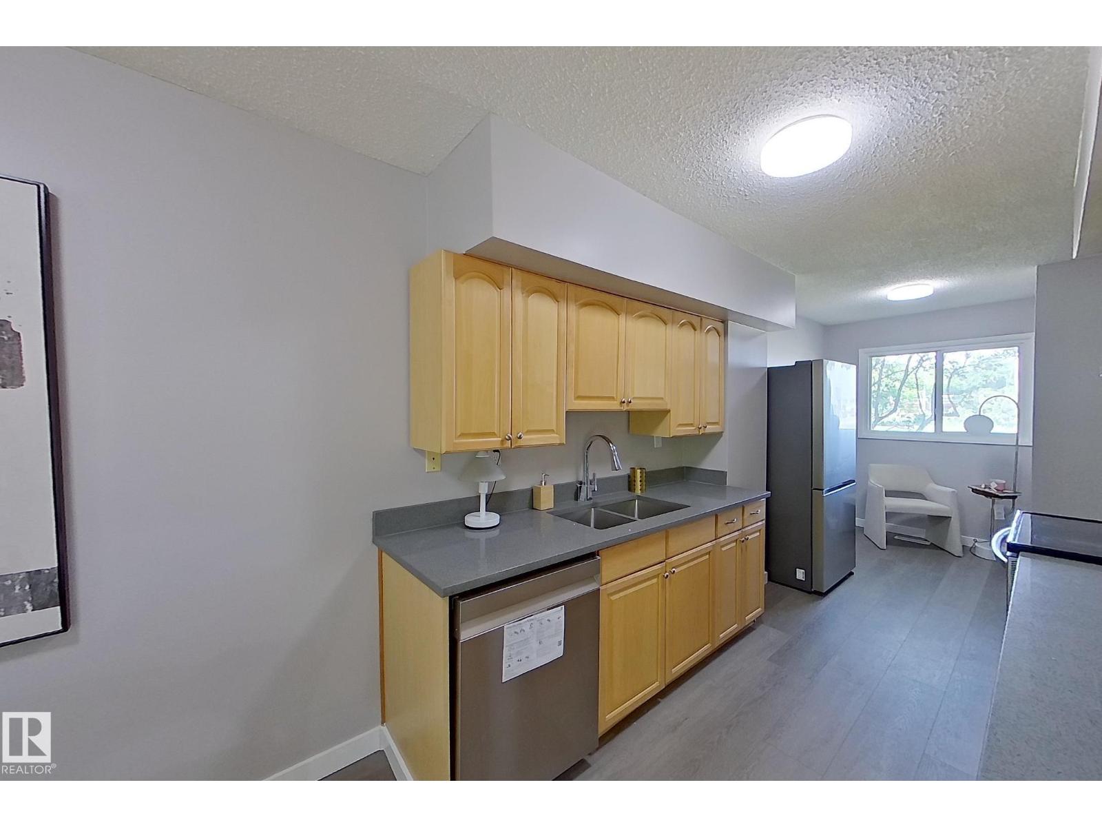 176 Centennial Court NW — photo 9