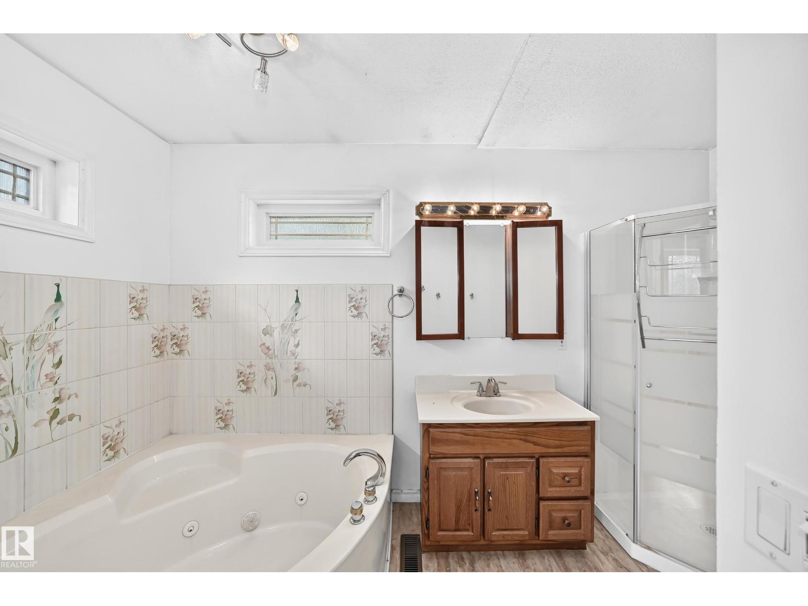 38 BEAUVISTA DR - 34