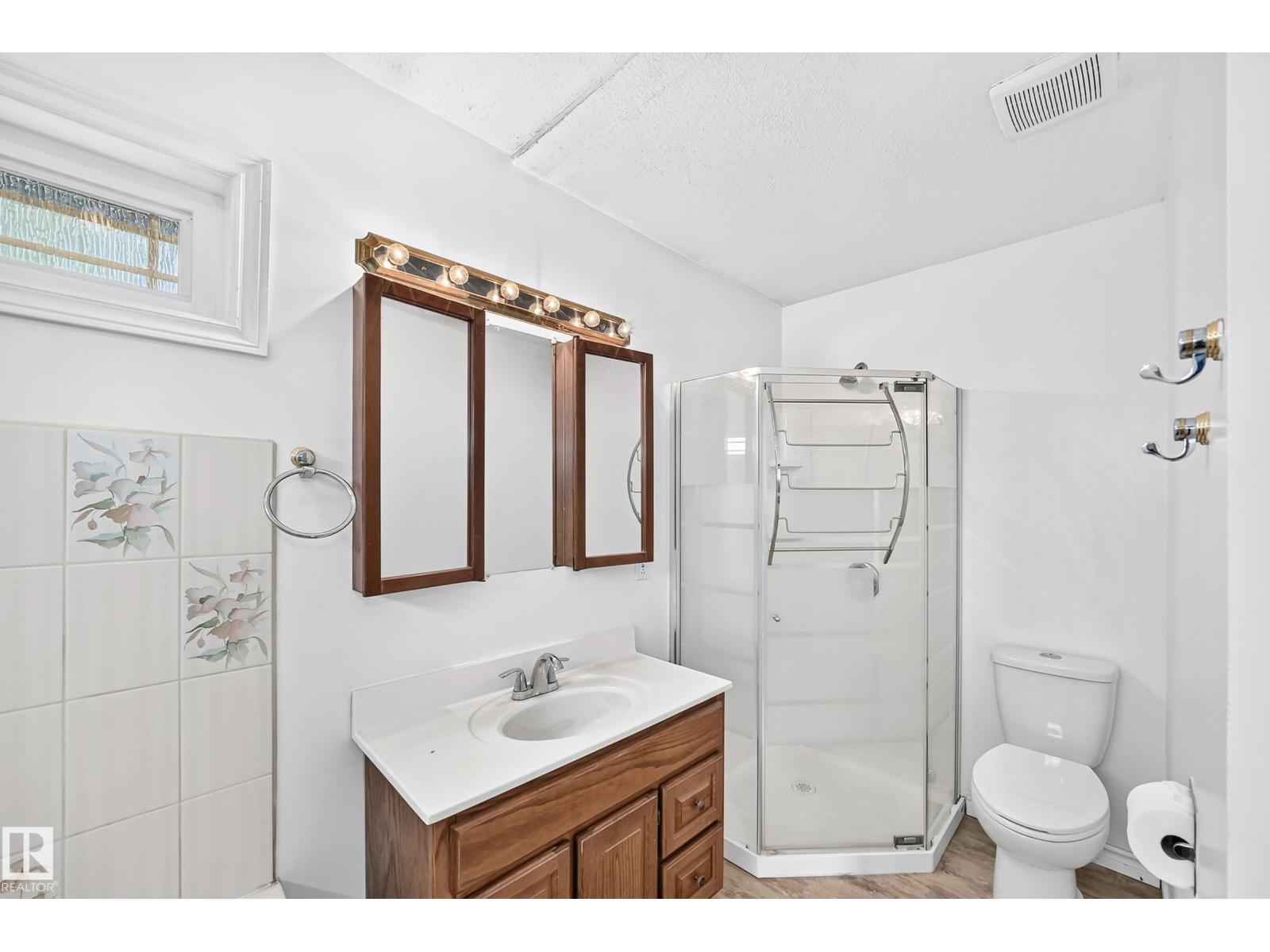 38 BEAUVISTA DR - 35