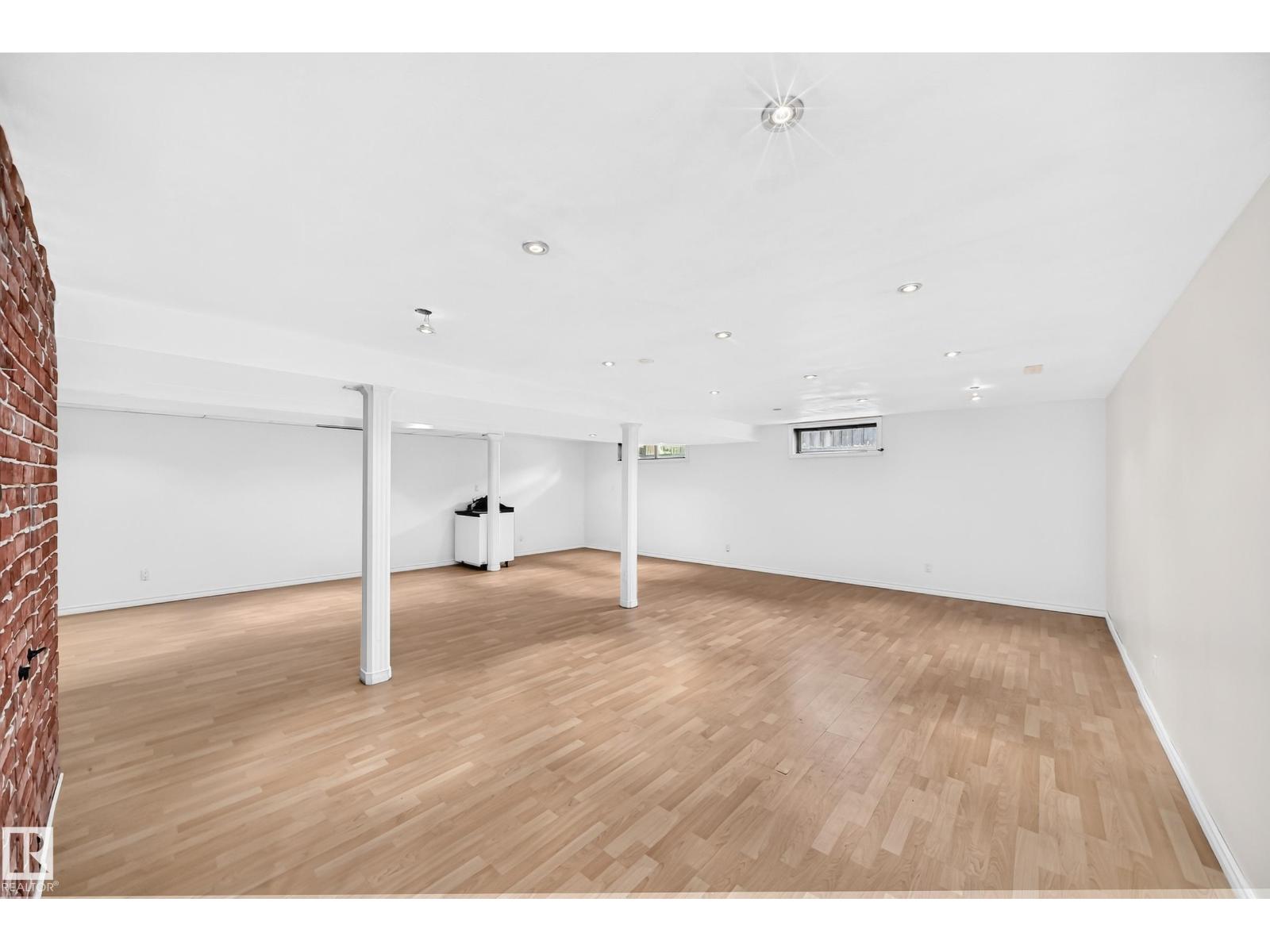 38 BEAUVISTA DR - 48