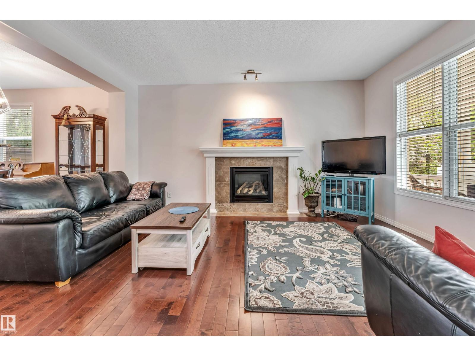 1135 74 ST SW - 12