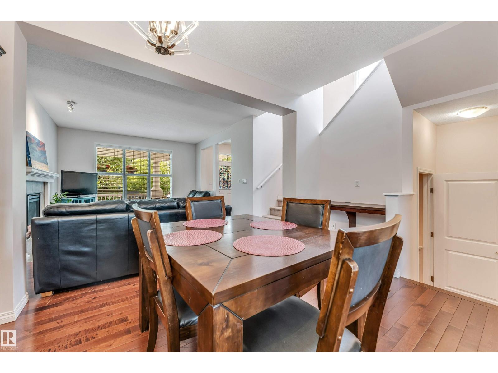 1135 74 ST SW - 20