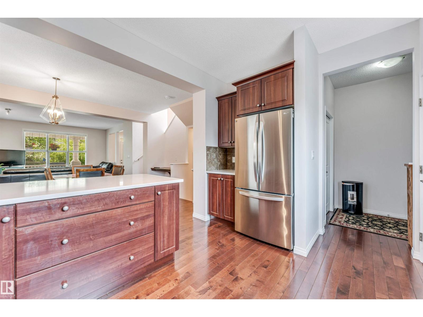 1135 74 ST SW - 25