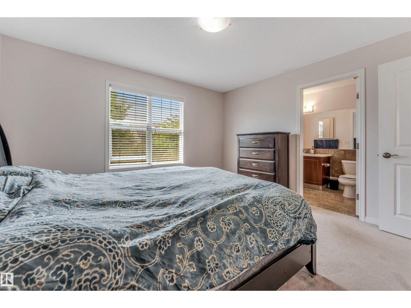 1135 74 ST SW - 34