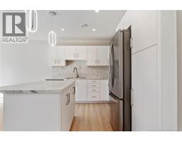 2pc Bathroom - 17 Celestin, Dieppe, NB E1A0K2 Photo 8