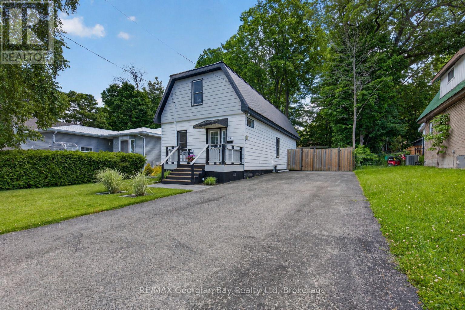 241 DONALDA STREET - 1