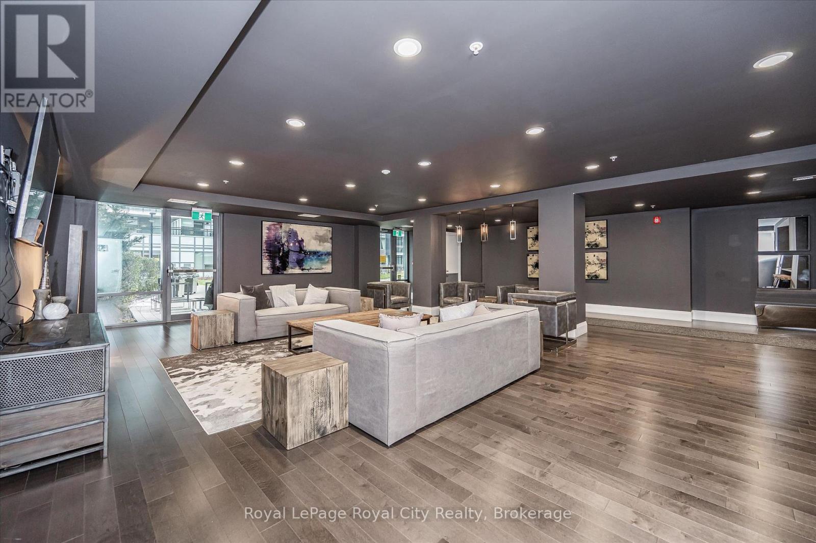 #103 63 ARTHUR STREET S - 27